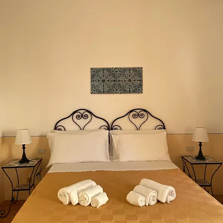 Hotel La Del Postino Pollara