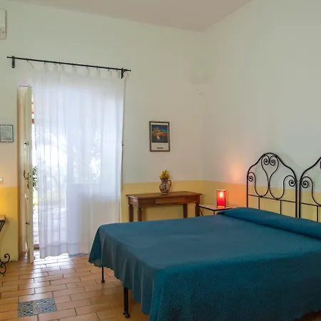 Hotel La Del Postino 4*