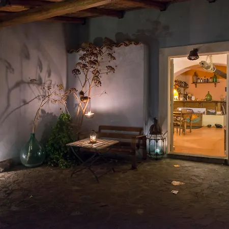 La Del Postino 4*