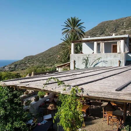 Hotel La Del Postino