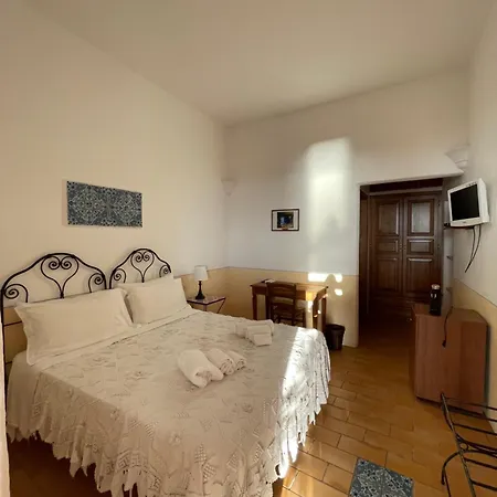 La Del Postino Hotel 4*