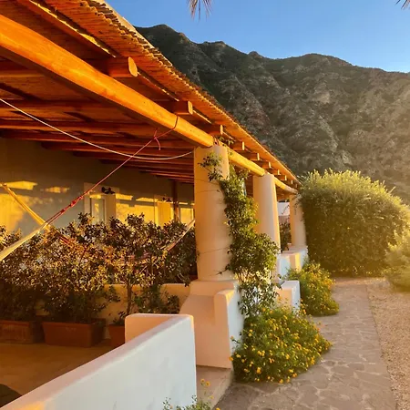 La Del Postino Hotel 4*